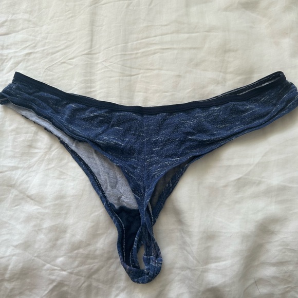 Undies - Picture 2 of 2